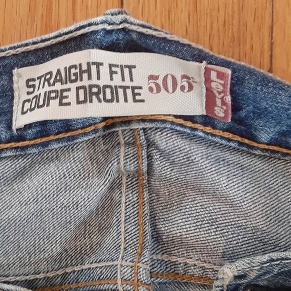 Levi's 505boot cut denim size w34 L 30 - Picture 2 of 3